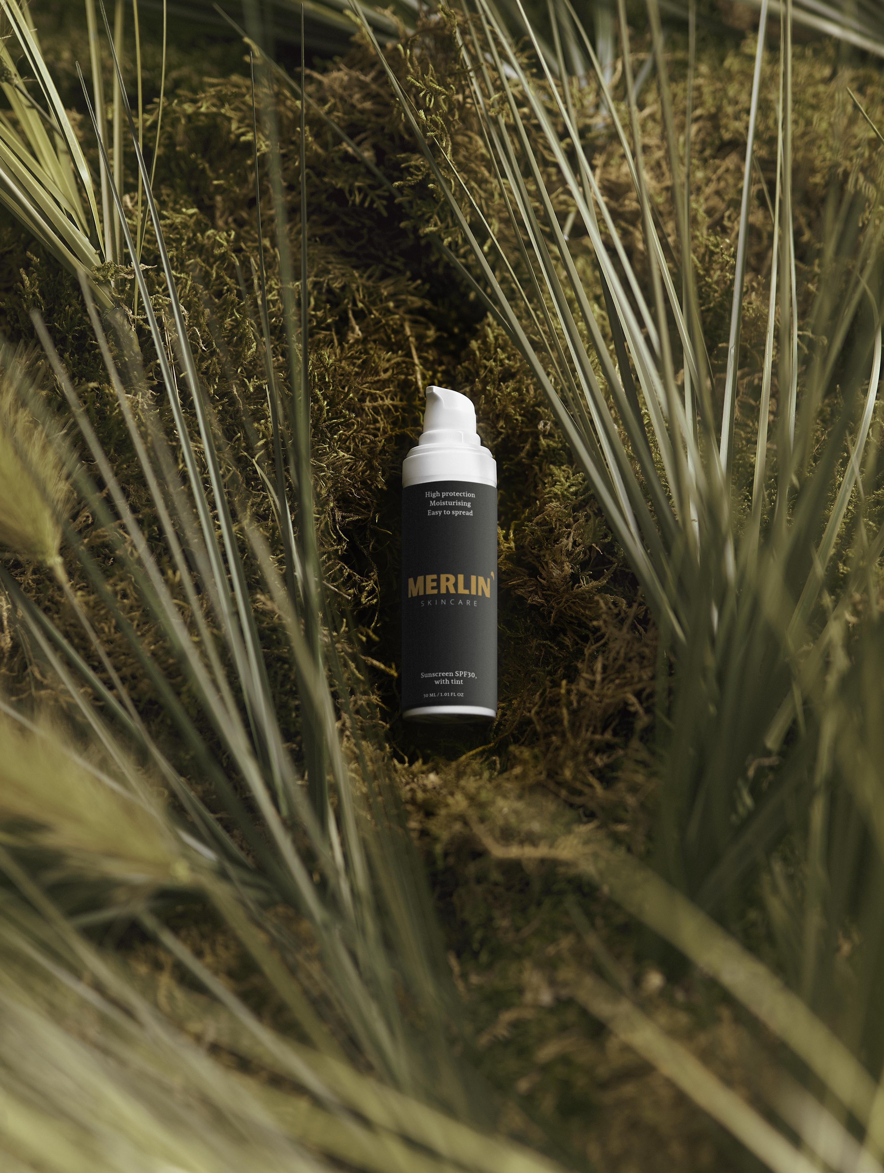 Sunscreen SPF30, with tint